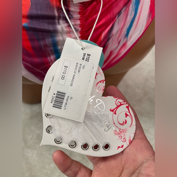 NWT beach bunny bikini Birds of Paradise, XL top and XL or L bottoms - Picture 11 of 16